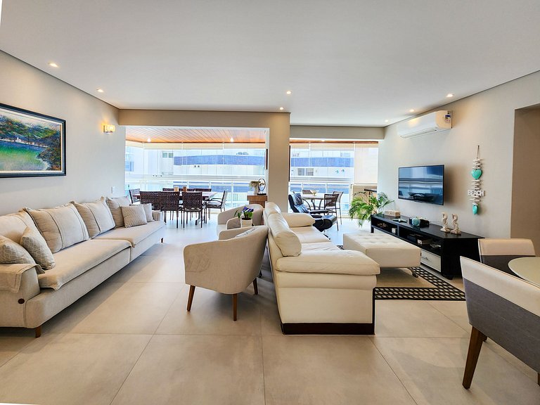 Riviera | Pé na Areia Lindo com Enxoval Completo