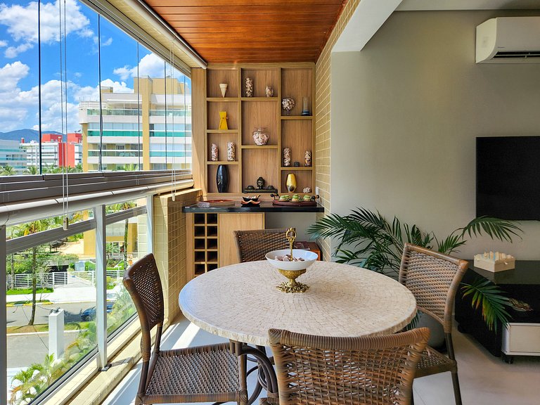 Riviera | Pé na Areia Lindo com Enxoval Completo