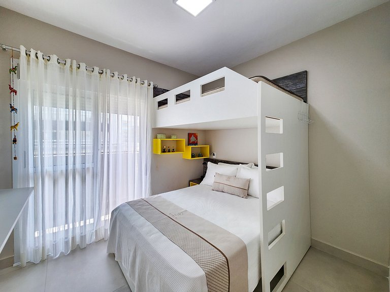 Riviera | Pé na Areia Lindo com Enxoval Completo