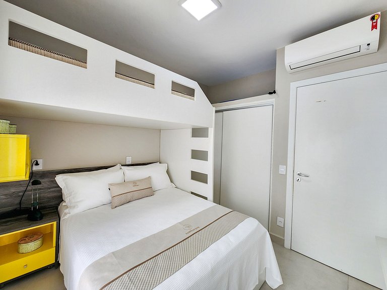 Riviera | Pé na Areia Lindo com Enxoval Completo