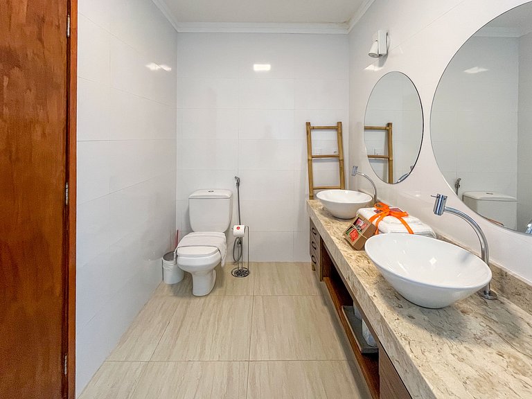 Riviera | Maravilhosa Casa com Enxoval Completo