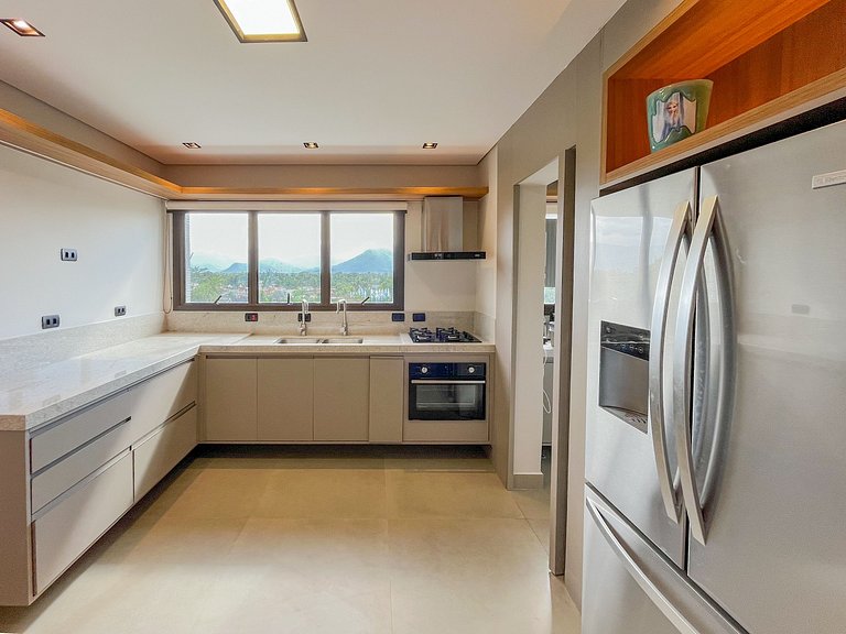 Riviera | Cobertura Pé na Areia - Enxoval Completo