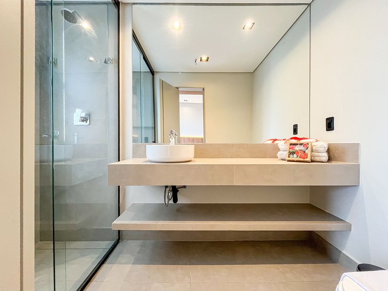 Riviera | Cobertura Pé na Areia - Enxoval Completo