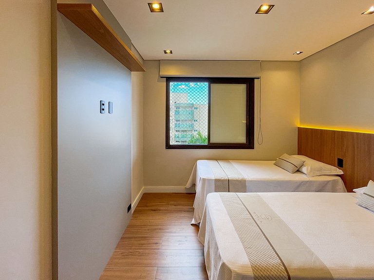 Riviera | Cobertura Pé na Areia - Enxoval Completo