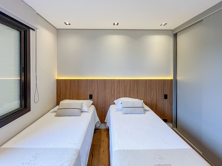 Riviera | Cobertura Pé na Areia - Enxoval Completo