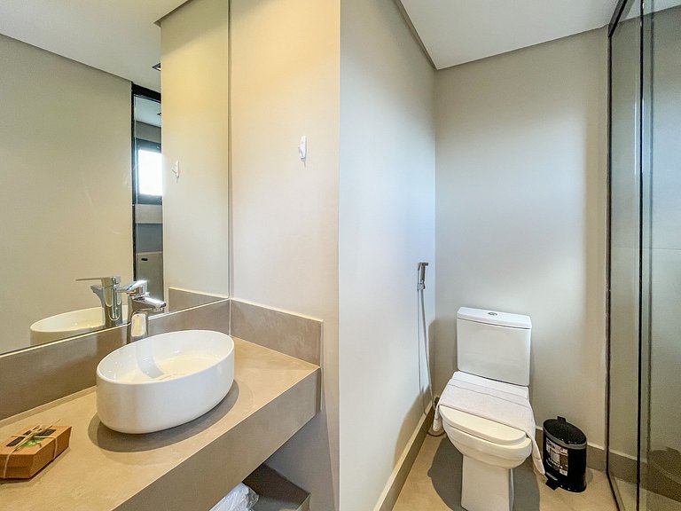 Riviera | Cobertura Pé na Areia - Enxoval Completo