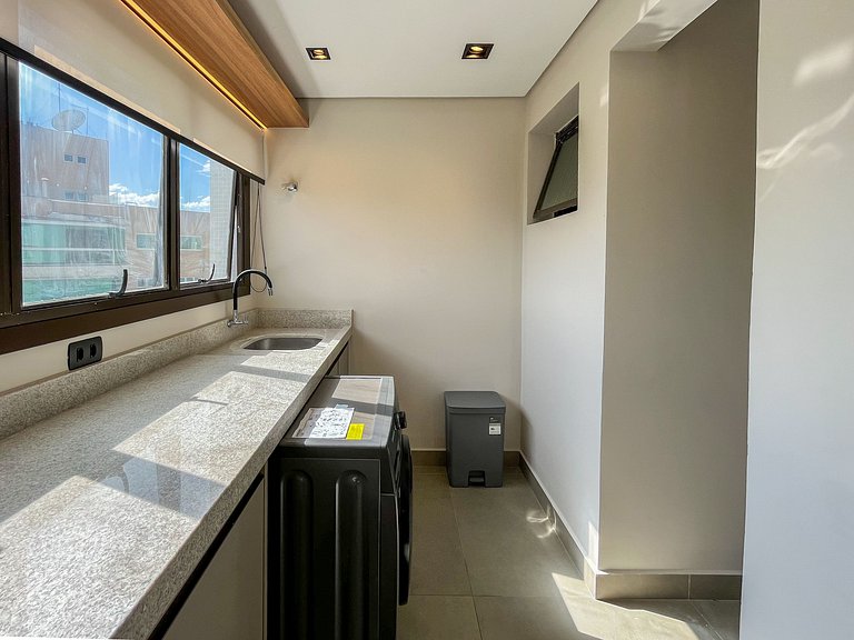 Riviera | Cobertura Pé na Areia - Enxoval Completo