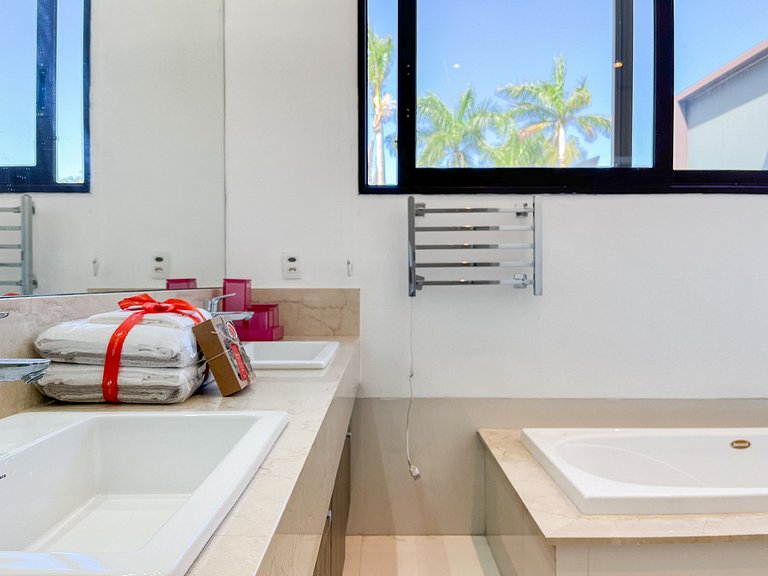 Pé na Areia - Luxo e Exclusividade na Riviera