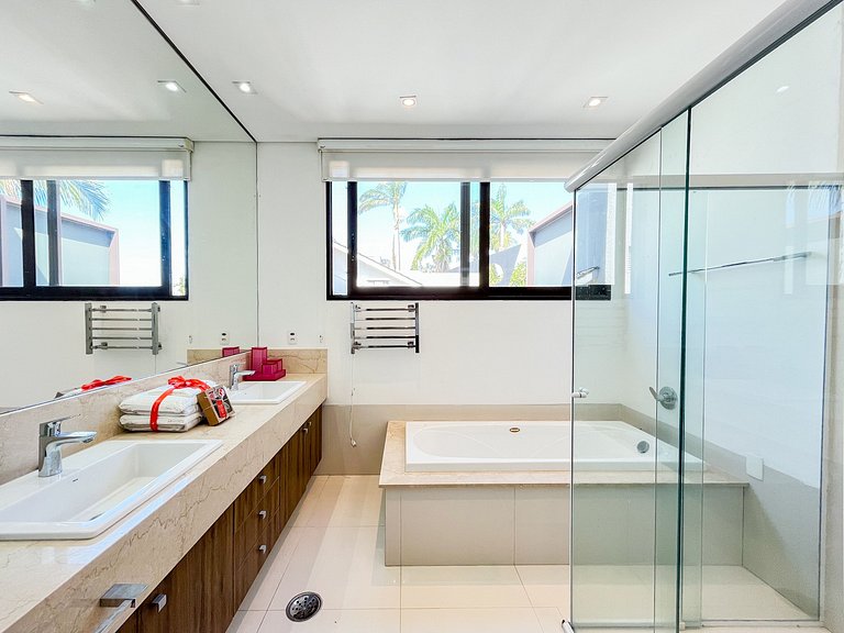 Pé na Areia - Luxo e Exclusividade na Riviera