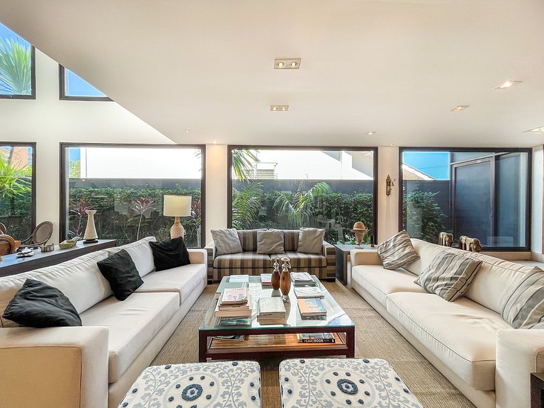 Pé na Areia - Luxo e Exclusividade na Riviera