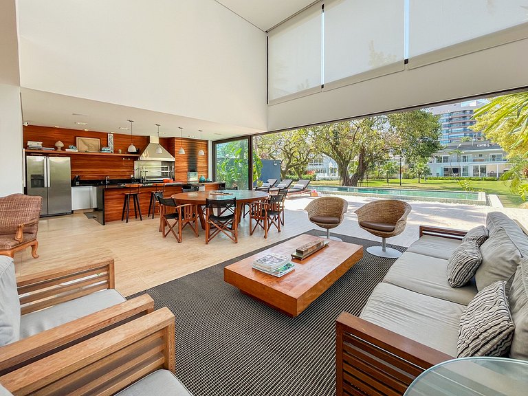 Pé na Areia - Luxo e Exclusividade na Riviera