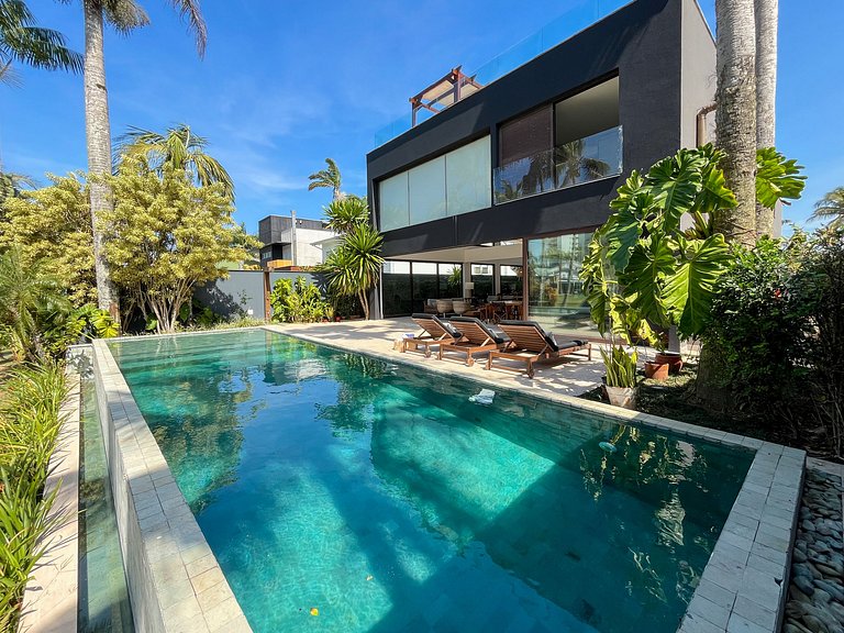 Riviera | Pé na Areia - Luxo e Exclusividade