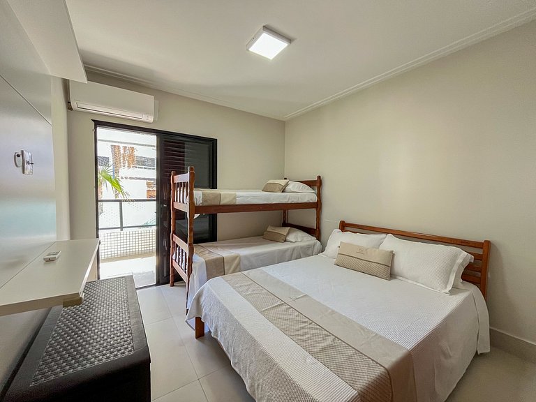 Riviera | Excelente com Varanda e Enxoval Completo