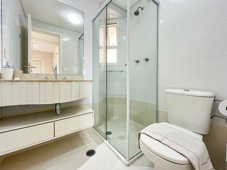 Incrível Pé na Areia Vista Mar c/ Enxoval Completo