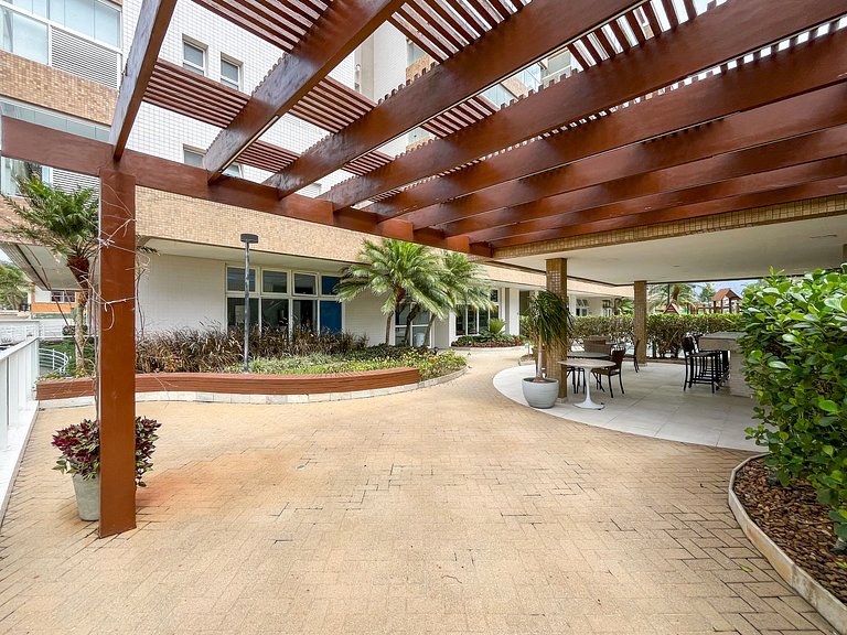 Bertioga | Pé na Areia Vista Mar Enxoval Completo