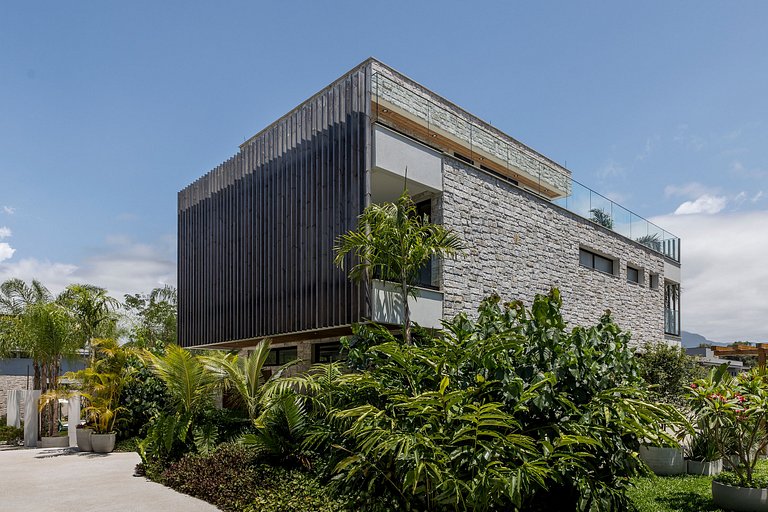 Golf Village Resort 7 - Riviera de São Lourenço