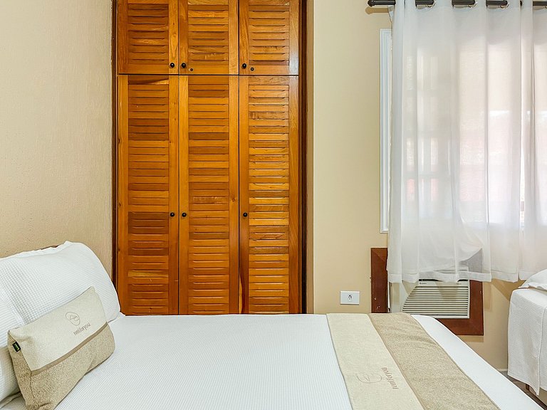 Riviera | Moderno Flat com Enxoval Completo