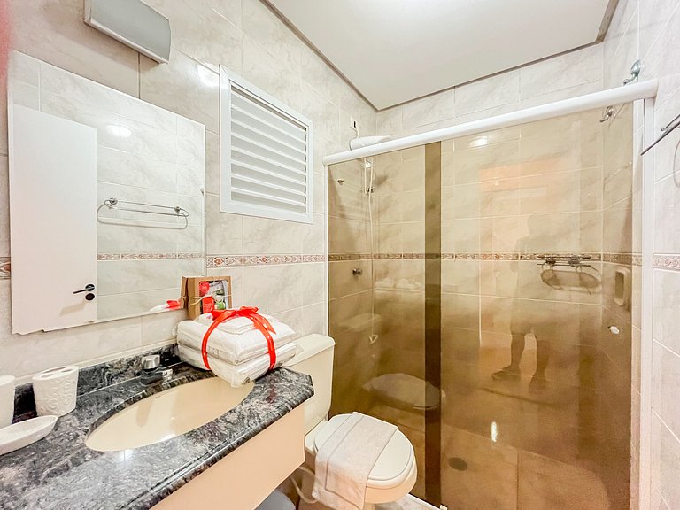 Riviera | Moderno Flat com Enxoval Completo