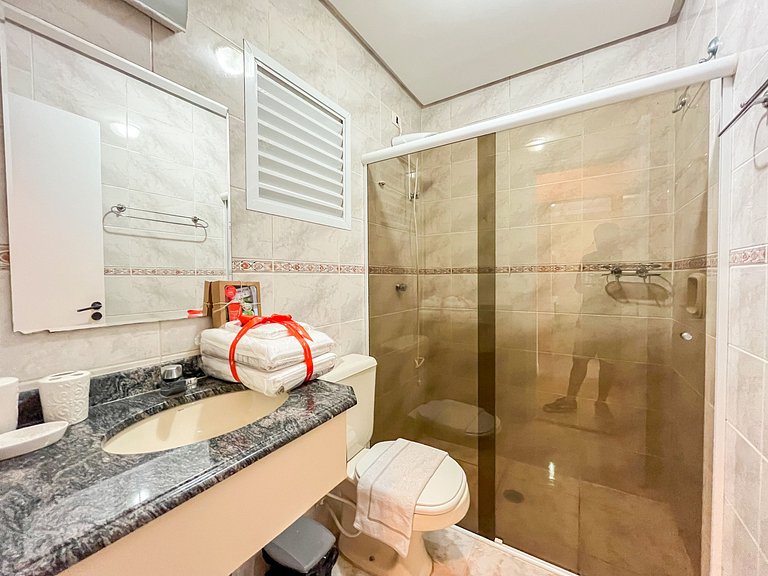 Riviera | Moderno Flat com Enxoval Completo