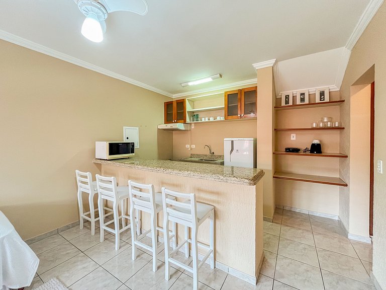 Riviera | Moderno Flat com Enxoval Completo