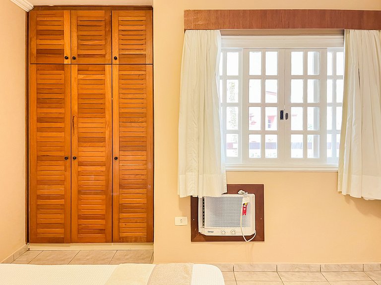 Riviera | Aconchegante Flat com Enxoval Completo