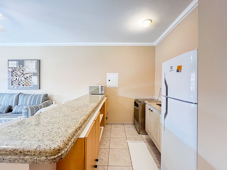 Riviera | Aconchegante Flat com Enxoval Completo