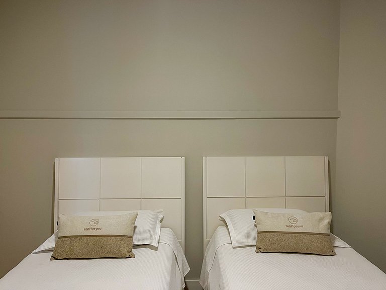 Riviera | Vista Mar Pé na Areia - Enxoval Completo