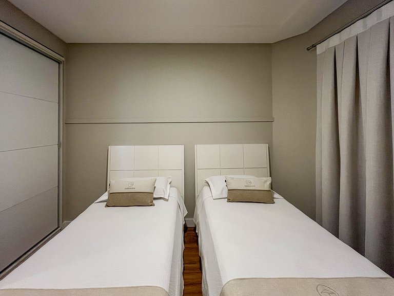 Riviera | Vista Mar Pé na Areia - Enxoval Completo