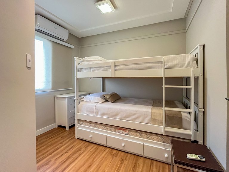 Riviera | Vista Mar Pé na Areia - Enxoval Completo