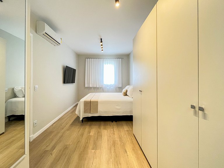 Riviera | Excelente Novo com Enxoval Completo