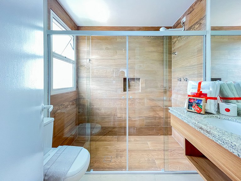 Riviera | Excelente Novo com Enxoval Completo