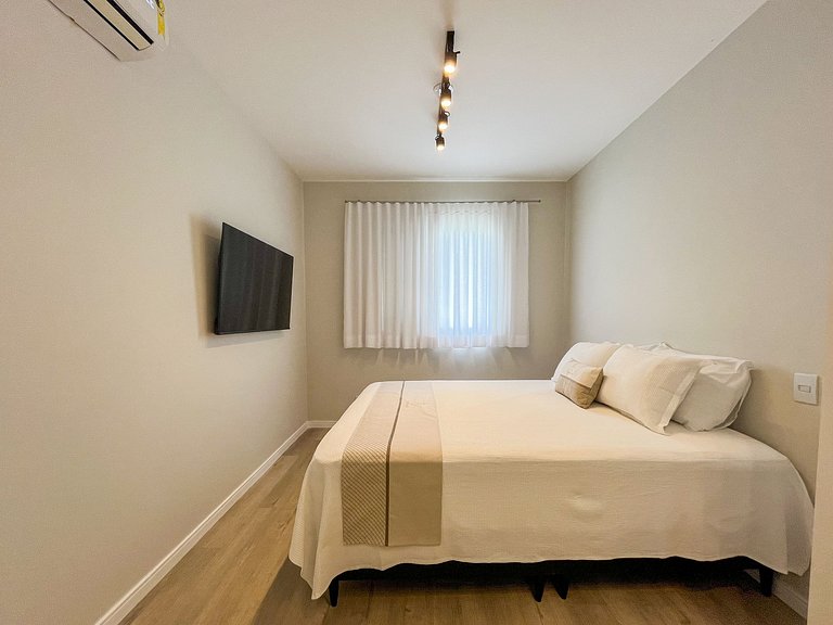 Riviera | Excelente Novo com Enxoval Completo