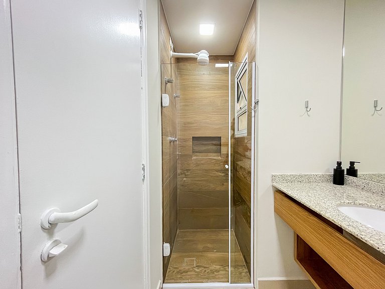 Riviera | Excelente Novo com Enxoval Completo