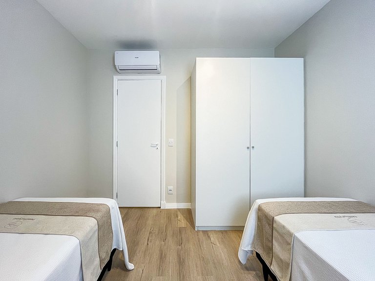 Riviera | Excelente Novo com Enxoval Completo