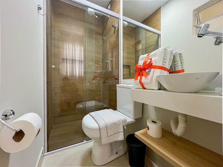 Riviera | Excelente Novo com Enxoval Completo