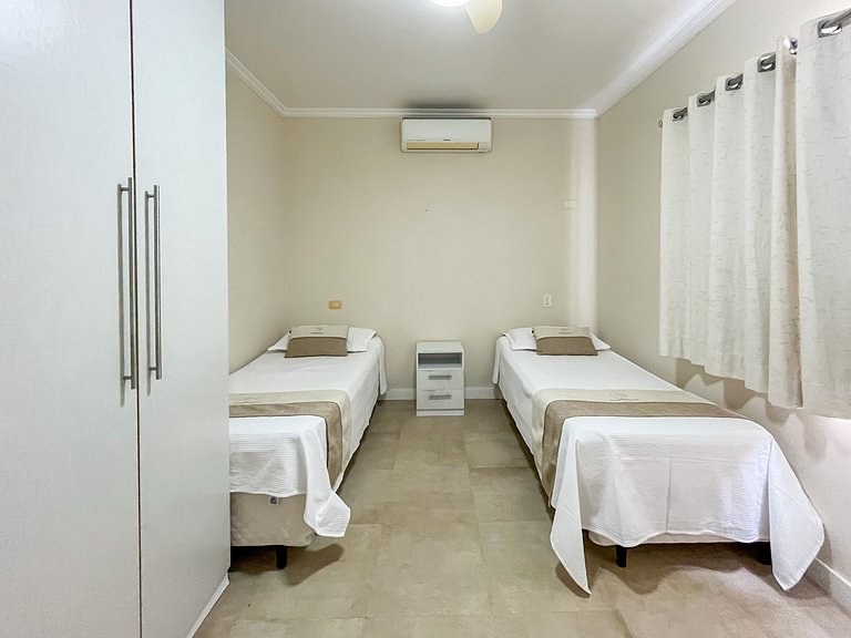 Riviera | Moderna Casa com Piscina e Enxoval Compl