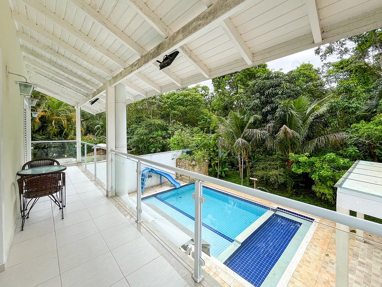 Riviera | Moderna Casa com Piscina e Enxoval Completo