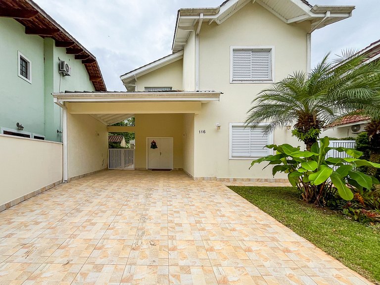 Riviera | Moderna Casa com Piscina e Enxoval Compl