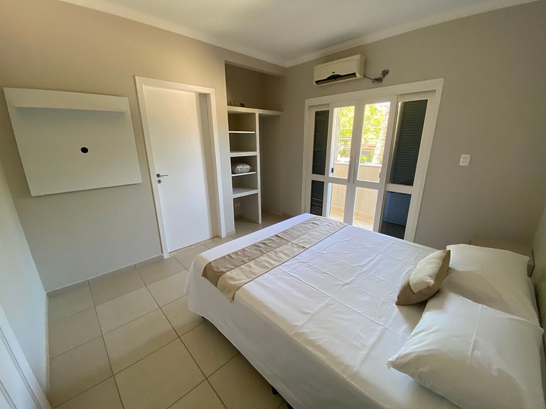 Riviera | Ampla e Elegante c/ Enxoval Completo