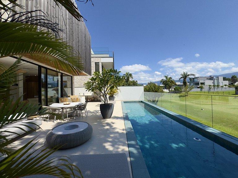 Golf Village Resort 5 - Riviera de São Lourenço