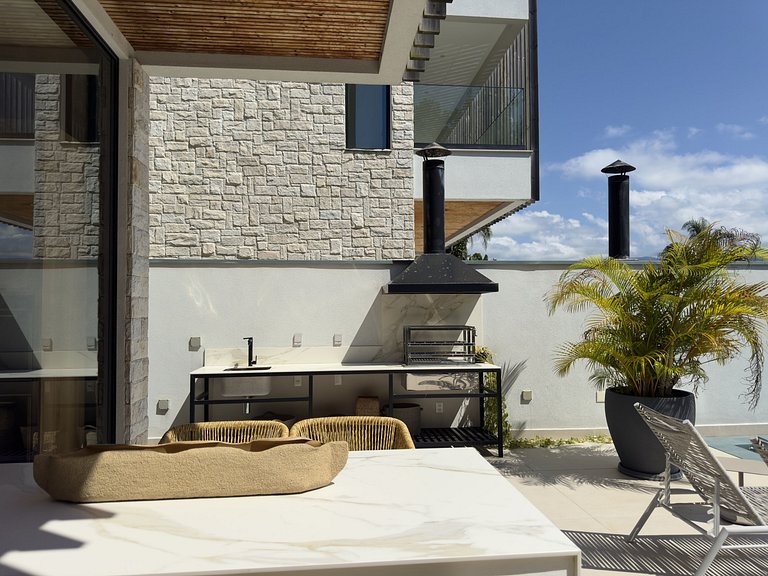 The Golf Village Resort - Riviera de São Lourenço