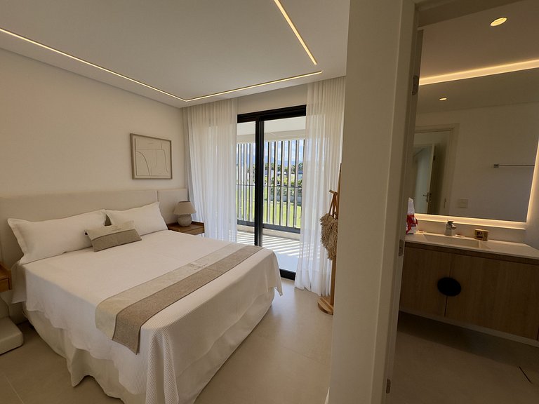 The Golf Village Resort - Riviera de São Lourenço