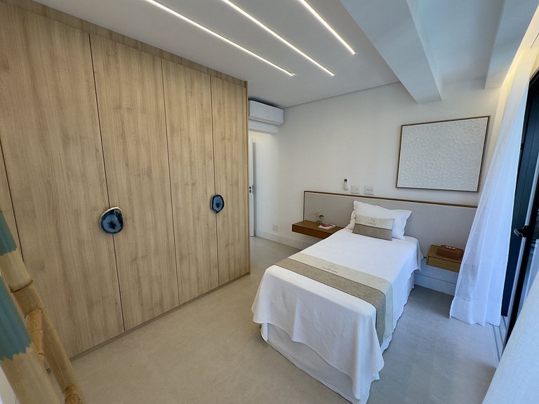 The Golf Village Resort - Riviera de São Lourenço