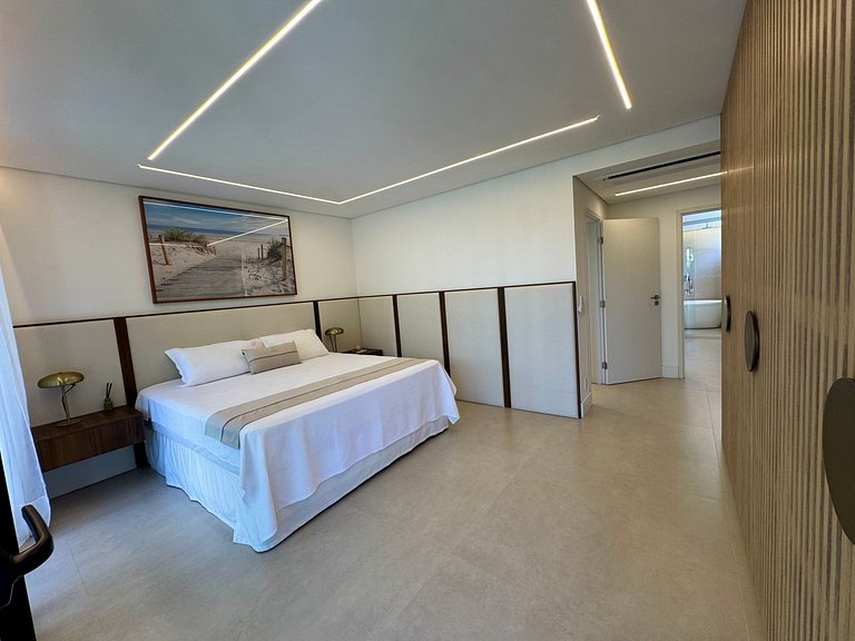 The Golf Village Resort - Riviera de São Lourenço