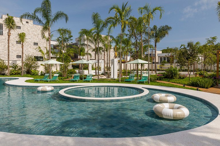 The Golf Village Resort - Riviera de São Lourenço