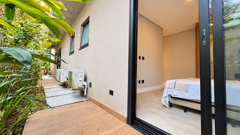 Riviera |  Belíssima casa com Enxoval Completo