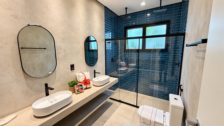 Riviera |  Belíssima casa com Enxoval Completo