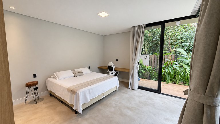 Riviera |  Belíssima casa com Enxoval Completo