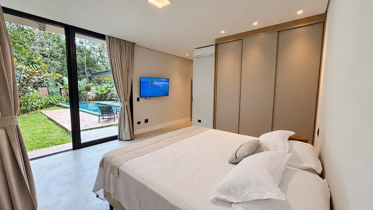 Riviera |  Belíssima casa com Enxoval Completo