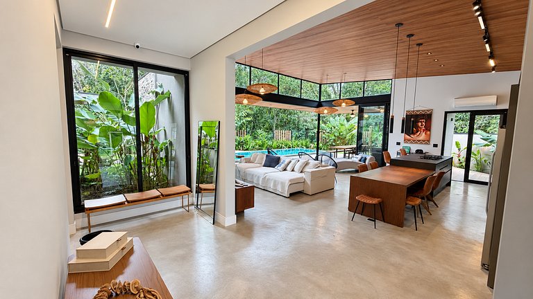 Riviera |  Belíssima casa com Enxoval Completo
